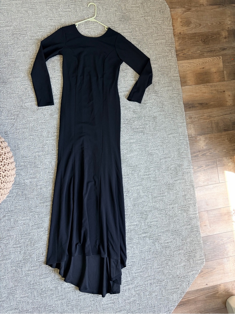 Lulu's Black Long-Sleeve Maxi Dress